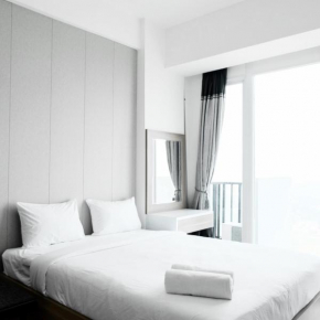 Homey Studio Room Tree Park City BSD Apartment near BSD City By Travelio